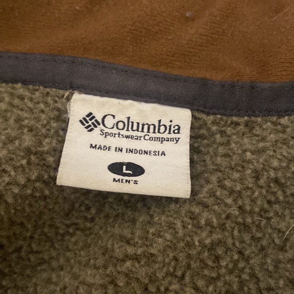 A army green Columbia jacket - Picture 5 of 5